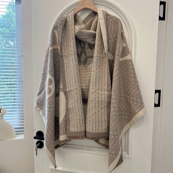 ブランドマフラー着用イメージ